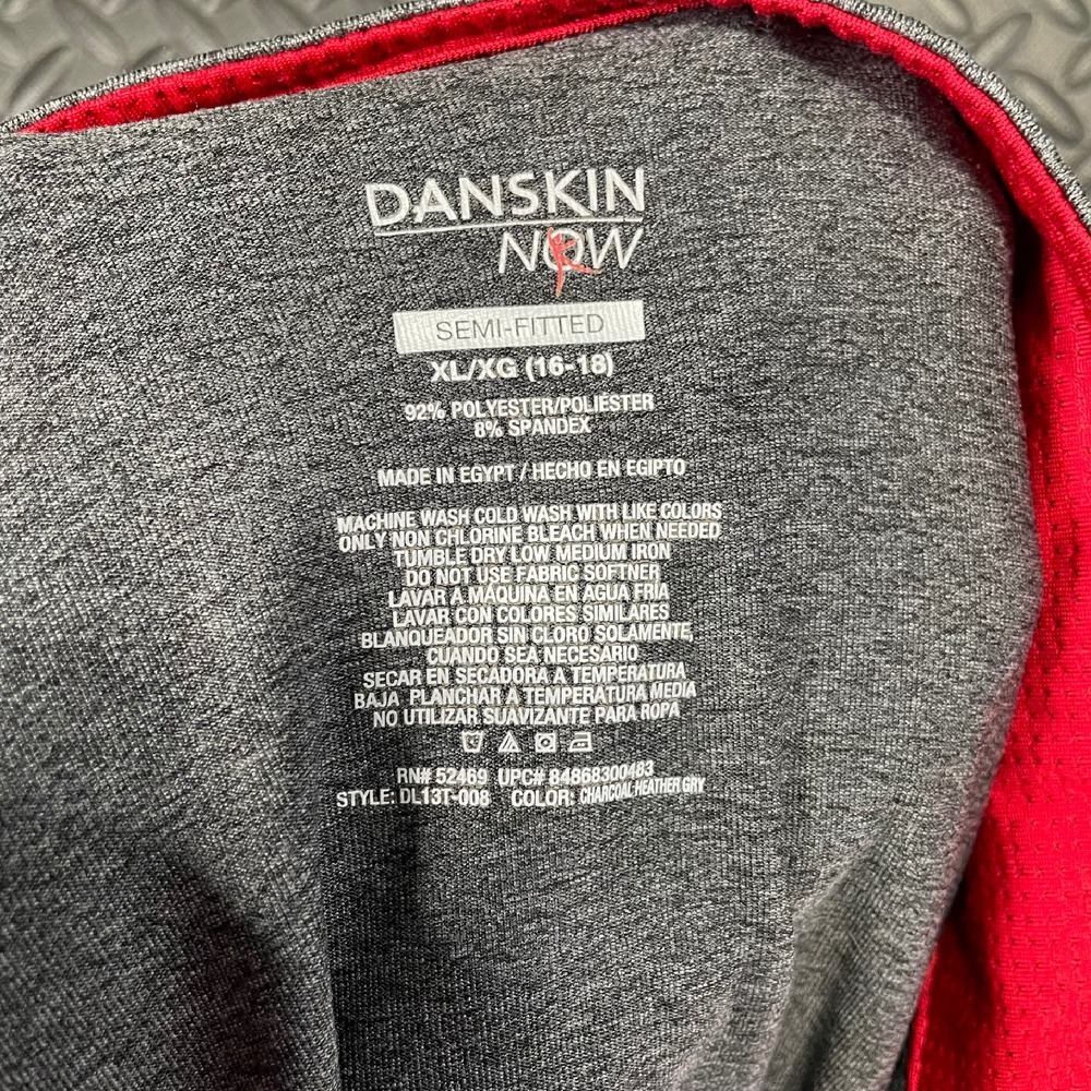 Danskin Now Semi Fitted Gray Half Zip Athletic Active Wear Sweater Women's‎ XL - Picture 3 of 7